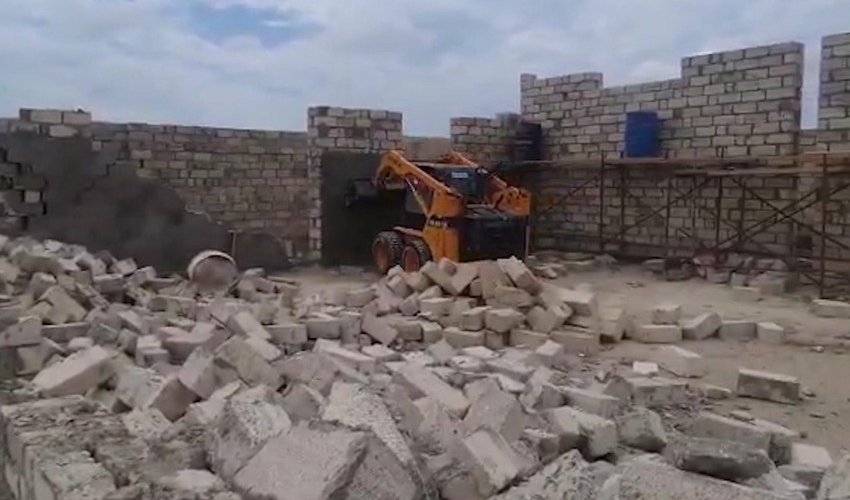 Azərbaycanda tikinti obyektlərinin sökülməsi qaydası dəyişdirilir Azərbaycanda tikinti obyektlərinin sökülməsi qaydası dəyişdirilir