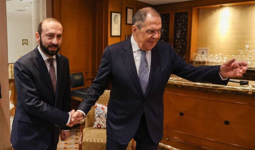 Mirzoyan Moskvada Lavrovla görüşəcək Mirzoyan Moskvada Lavrovla görüşəcək