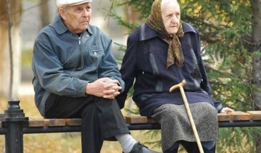 Bu ilin yanvarınında qeydiyyata alınan pensiyaçıların sayı açıqlanıb Bu ilin yanvarınında qeydiyyata alınan pensiyaçıların sayı açıqlanıb