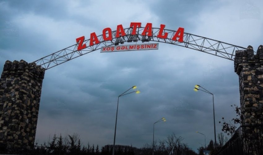 Алиев распорядился построить новую дорогу в Загатале Алиев распорядился построить новую дорогу в Загатале