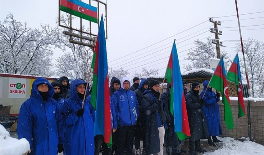 Мирная экоакция на дороге Ханкенди-Лачин продолжается уже 111 дней Мирная экоакция на дороге Ханкенди-Лачин продолжается уже 111 дней
