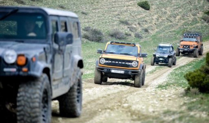 Bakı-Xızı-Şamaxı yolunda Offroad yürüşü keçirilib – FOTO