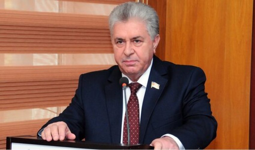 Bu gün qırmızı diplom qızların cehizi, oğlanların arxivinə çevrilib - Deputat Bu gün qırmızı diplom qızların cehizi, oğlanların arxivinə çevrilib - Deputat