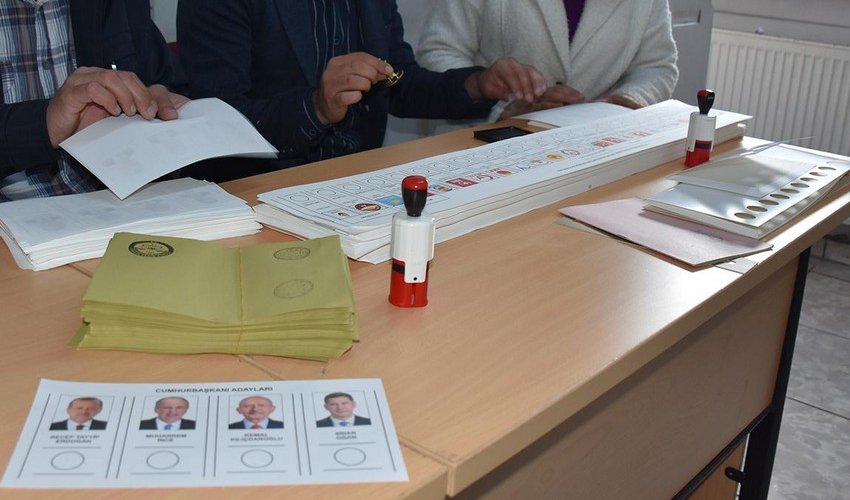 В Турции пройдет второй тур выборов президента В Турции пройдет второй тур выборов президента