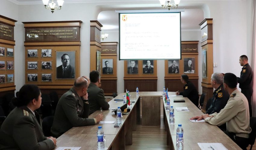 Azərbaycanla Bolqarıstan arasında hərbi təhsil sahəsində əməkdaşlıq müzakirə olunub