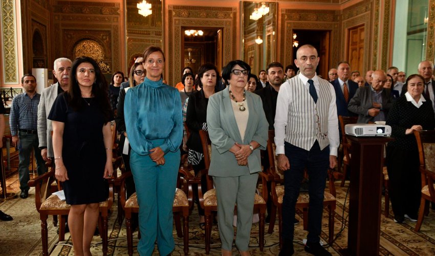 “DÜNYAYA CÜMHURİYYƏTLƏ AÇILAN AZƏRBAYCAN” “DÜNYAYA CÜMHURİYYƏTLƏ AÇILAN AZƏRBAYCAN”