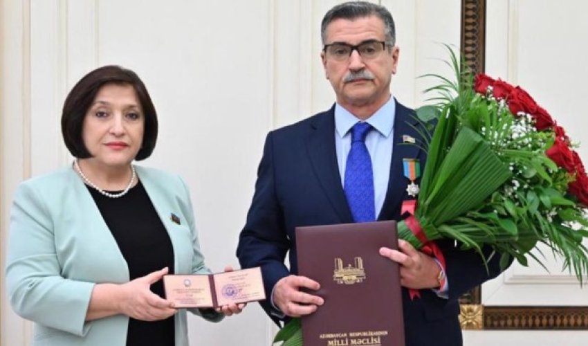 Novruz Aslanov I dərəcəli “Vətənə xidmətə görə” ordeni ilə təltif edildi Novruz Aslanov I dərəcəli “Vətənə xidmətə görə” ordeni ilə təltif edildi