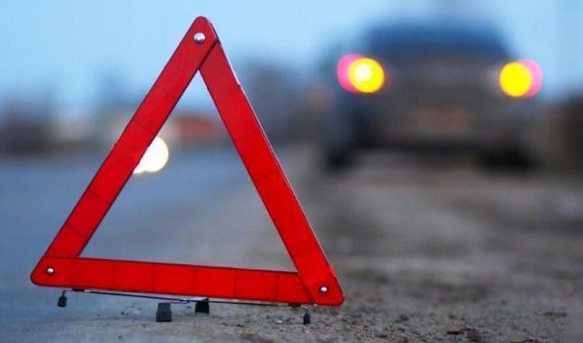 Şəmkirdə avtomobil 83 yaşlı kişini vuraraq öldürüb Şəmkirdə avtomobil 83 yaşlı kişini vuraraq öldürüb