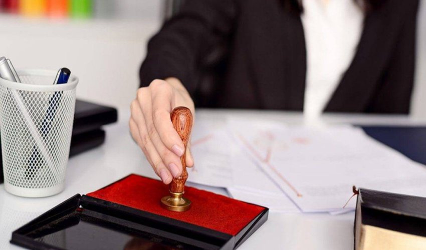 Notariat hərəkətləri ilə əlaqədar xidmətə görə haqlardan biri ləğv edildi