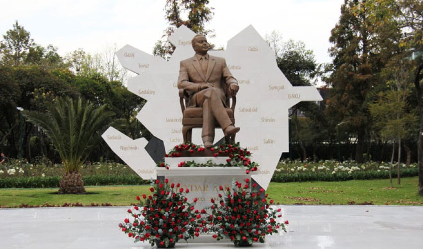 Dağıstanda Heydər Əliyevin heykəli qoyulacaq