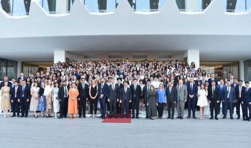 Avropa Gənclər Parlamentinin 99-cu Beynəlxalq Sessiyasının açılış mərasimi olub