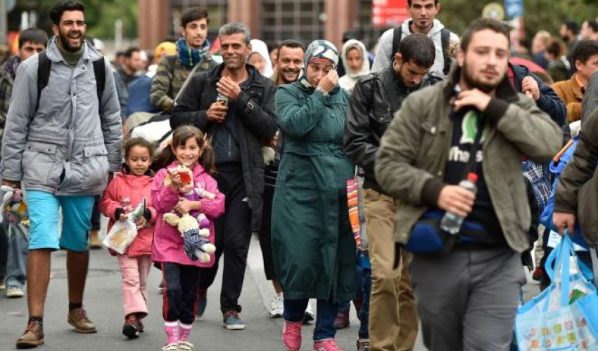 Avropaya sığınacaq üçün müraciət edənlərin sayı artıb