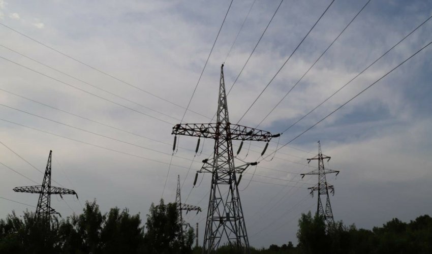 Rusiya Azərbaycan üzərindən Ermənistana və İrana elektrik enerjisi çatdırmaq istəyir Rusiya Azərbaycan üzərindən Ermənistana və İrana elektrik enerjisi çatdırmaq istəyir