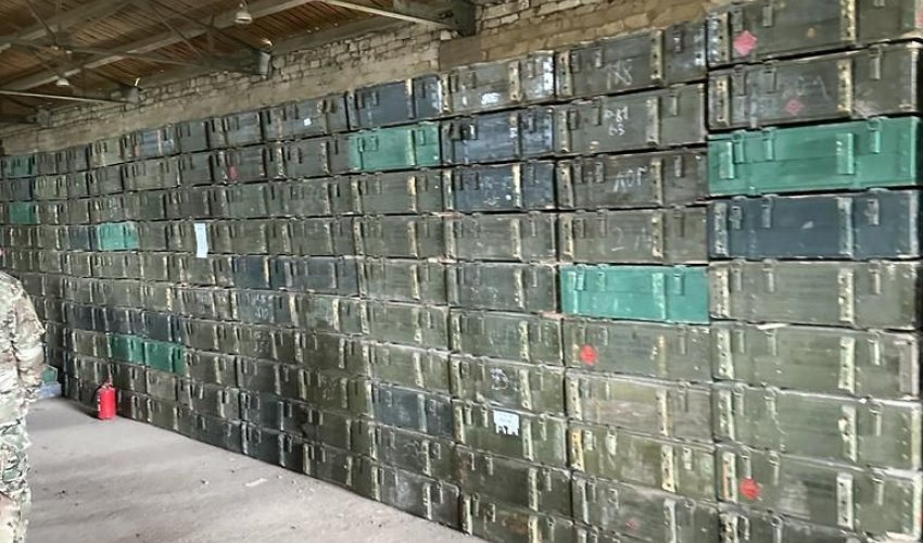 Xocalıda silah-sursat anbarı aşkarlanıb - Video Xocalıda silah-sursat anbarı aşkarlanıb - Video