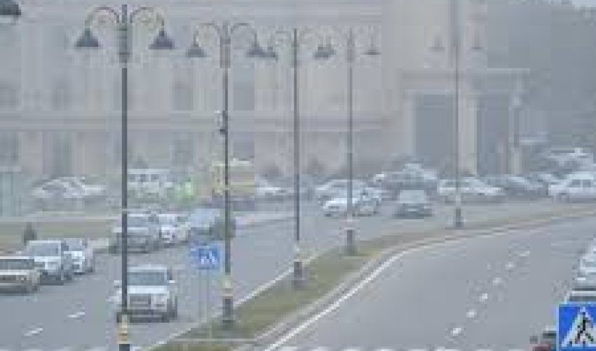 На ряде автомагистралей Азербайджана ожидается снижение предела видимости На ряде автомагистралей Азербайджана ожидается снижение предела видимости
