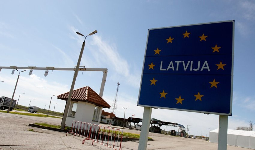 Latviya Rusiya və Belarusla sərhədi tamamilə bağlamağa hazırdır Latviya Rusiya və Belarusla sərhədi tamamilə bağlamağa hazırdır