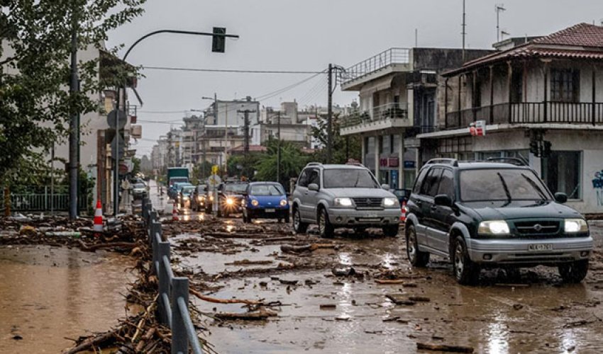 Yunanıstanda insanlara evdən çölə çıxmamaq tövsiyə edilib