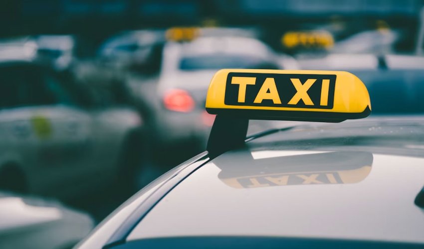 Sabahdan taksi fəaliyyəti üçün yeni dövlət rüsumları olacaq