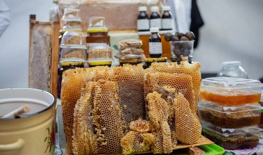 Завтра в Баку стартует ярмарка продукции пчеловодства Завтра в Баку стартует ярмарка продукции пчеловодства