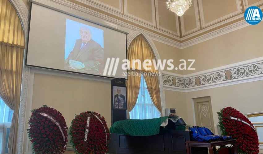 Xoşbəxt Yusifzadə dəfn edilib - Yenilənib Xoşbəxt Yusifzadə dəfn edilib - Yenilənib