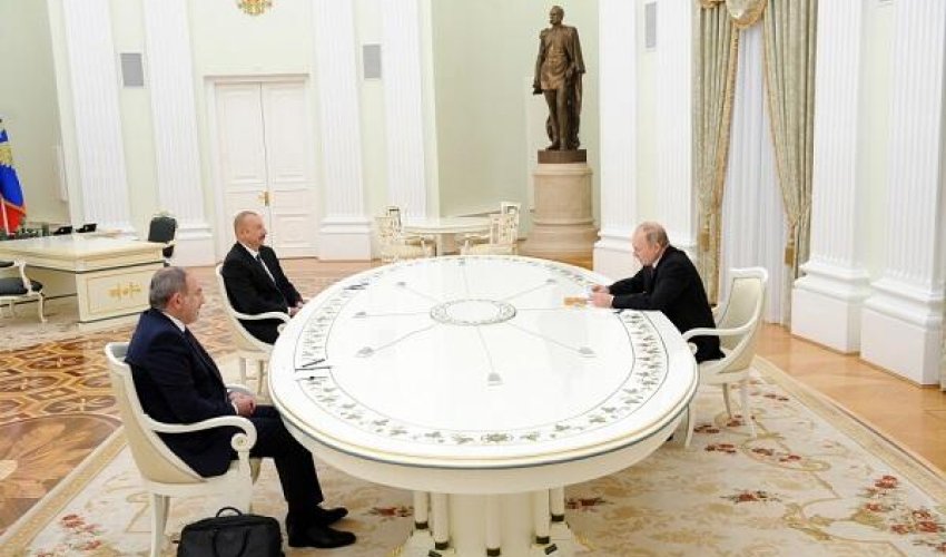 Sülh müqaviləsinin imzalanmasına Rusiya dəstək göstərə bilər - Putin