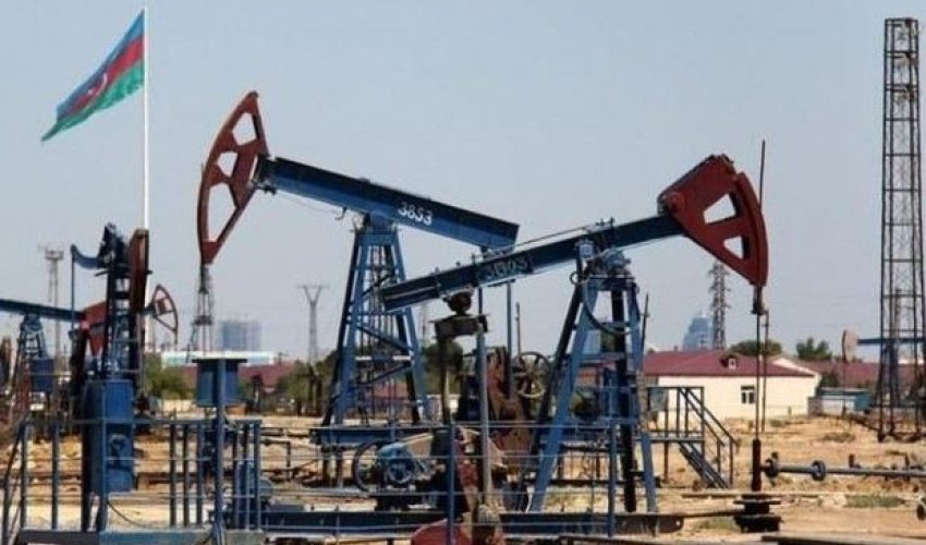 Рост цен на нефть позволит Азербайджану увеличить валютные резервы