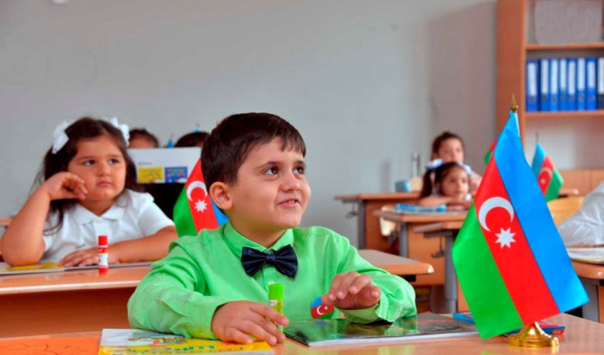 Məktəbəhazırlıq və I siniflərin yerdəyişməsinə başlanılıb Məktəbəhazırlıq və I siniflərin yerdəyişməsinə başlanılıb