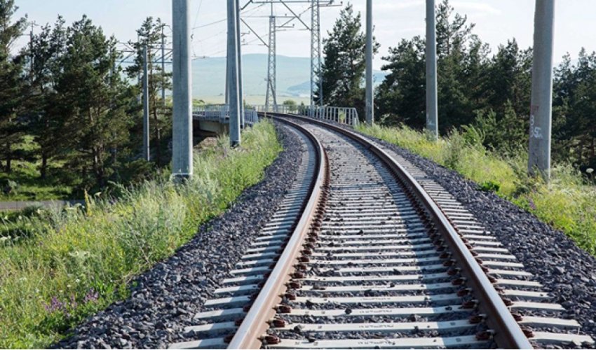 Rusiya və Azərbaycan bu ilin sonuna qədər Rəşt-Astara dəmir yolu ilə bağlı saziş imzalamağı planlaşdırır