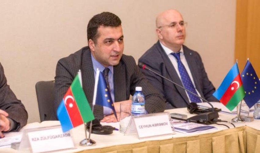 Min nəfərlik peşə məktəbinin tikilməsi ortalama olaraq 30 milyona başa gəlir Min nəfərlik peşə məktəbinin tikilməsi ortalama olaraq 30 milyona başa gəlir