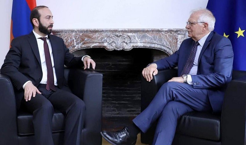 Armenian FM, EU foreign policy chief meet on sidelines of OSCE foreign ministers' meeting Armenian FM, EU foreign policy chief meet on sidelines of OSCE foreign ministers' meeting