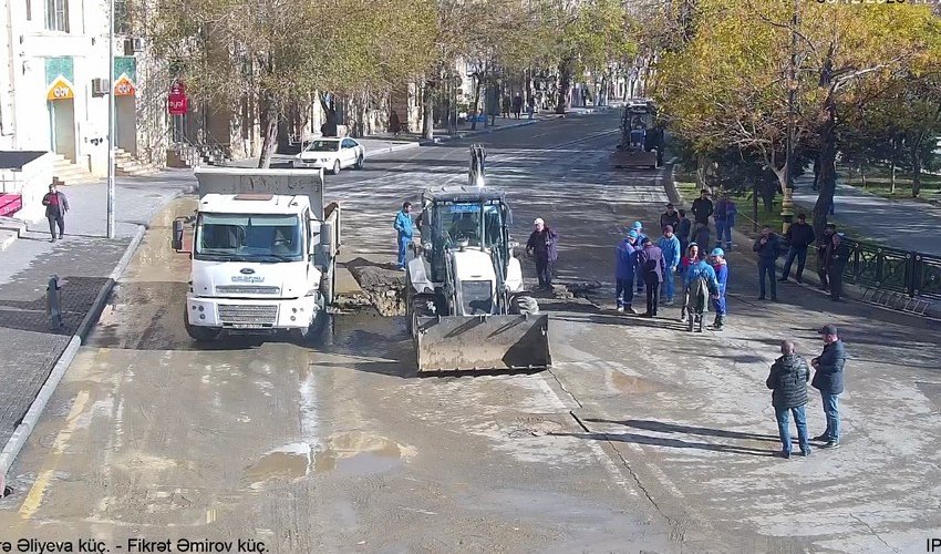 Bakının bu küçəsində yolda məhdudiyyət tətbiq edilib Bakının bu küçəsində yolda məhdudiyyət tətbiq edilib