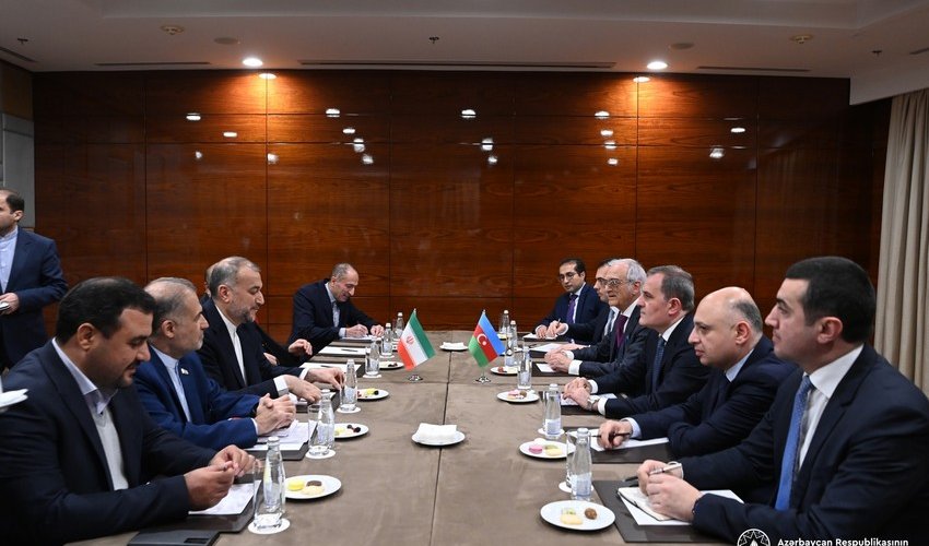 Azerbaijani, Iranian FMs discuss bilateral, regional issues Azerbaijani, Iranian FMs discuss bilateral, regional issues