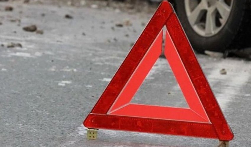 В Масаллы автомобиль сбил двух пешеходов В Масаллы автомобиль сбил двух пешеходов