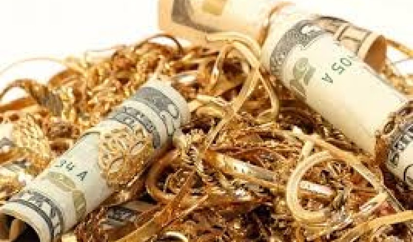 Bakıda evdən külli miqdarda pul və qızıl-zinət əşyaları oğurlanıb