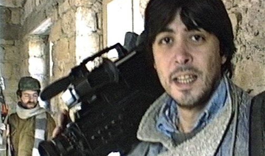 Mirşahin Ağayev Çingiz Mustafayevin şəhid olduğu yerə qalxıb - Video Mirşahin Ağayev Çingiz Mustafayevin şəhid olduğu yerə qalxıb - Video