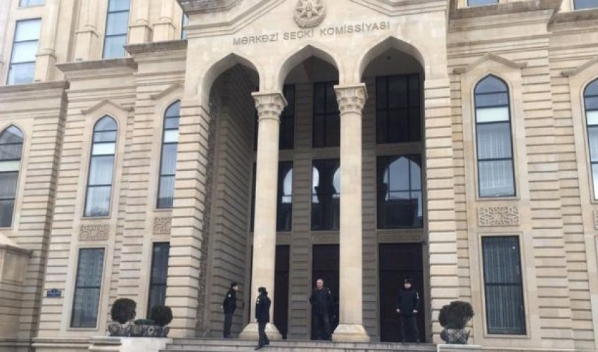 Azerbaijan’s Central Election Commission hosts meeting with CIS Sec.-Gen. Azerbaijan’s Central Election Commission hosts meeting with CIS Sec.-Gen.