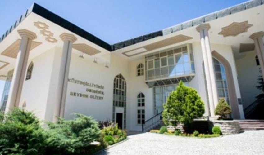 Azərbaycanın Türkiyədəki səfirliyində seçki məntəqələri yaradılıb Azərbaycanın Türkiyədəki səfirliyində seçki məntəqələri yaradılıb