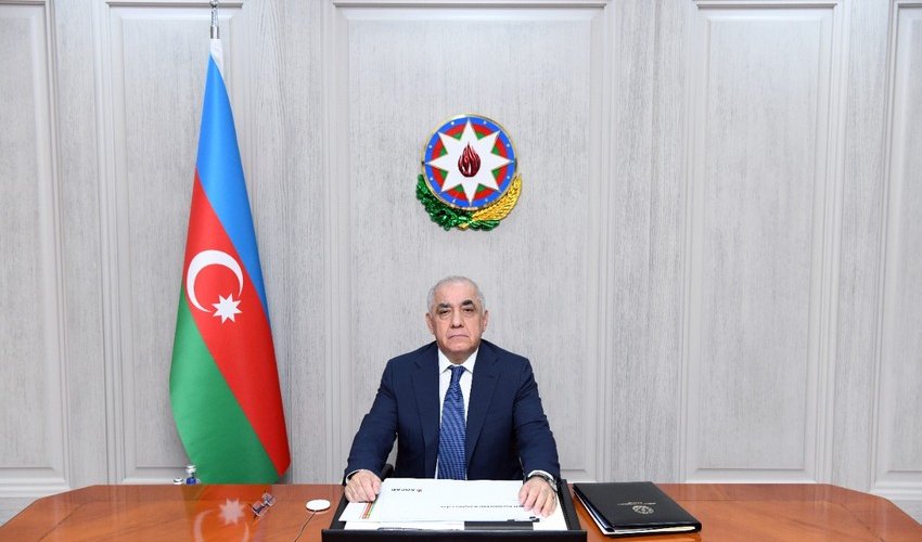 Baş nazir Əli Əsədov qərar imzalayıb