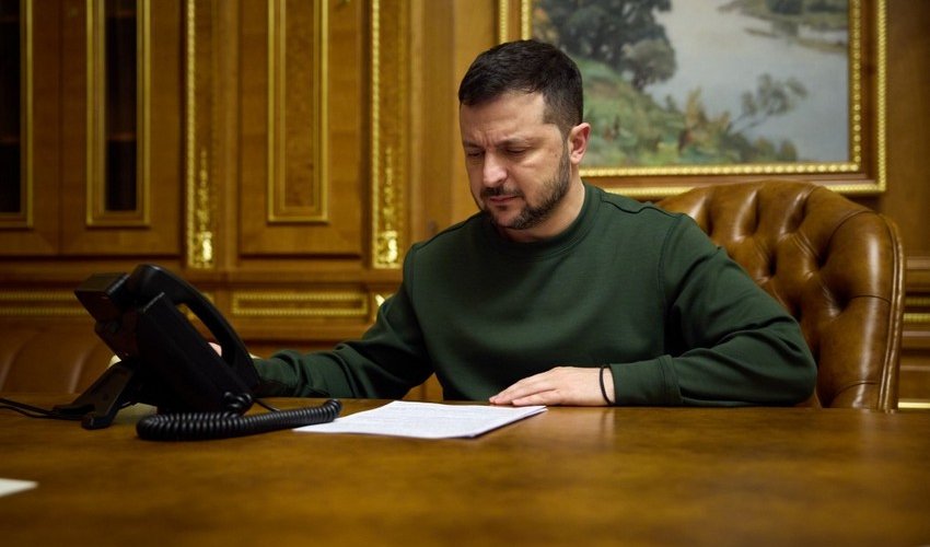 Ukraine’s president inks laws on extension of martial law and mobilization Ukraine’s president inks laws on extension of martial law and mobilization