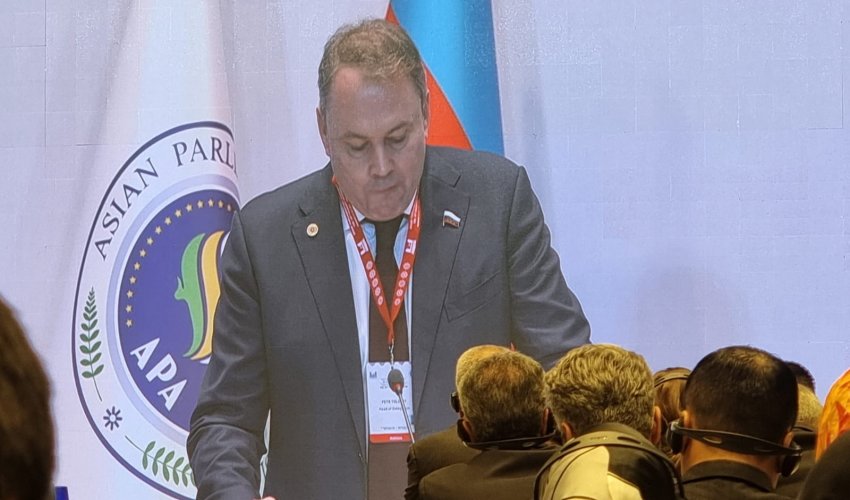 Rusiya qərbin ikili standartları ilə müharibə aparır - Pyotr Tolstoy