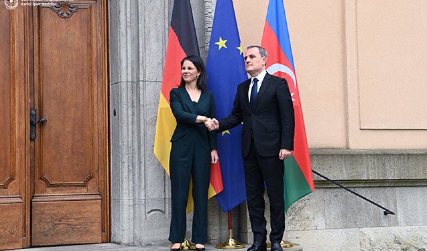 Bayramov almaniyalı həmkarı Berbokla görüşüb - YENİLƏNİB