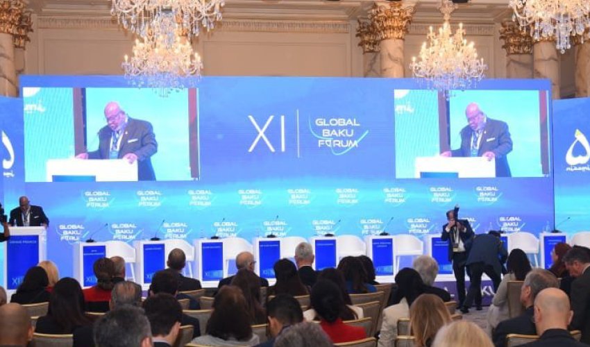 Третий день XI Глобального Бакинского форума продолжается панельными заседаниями