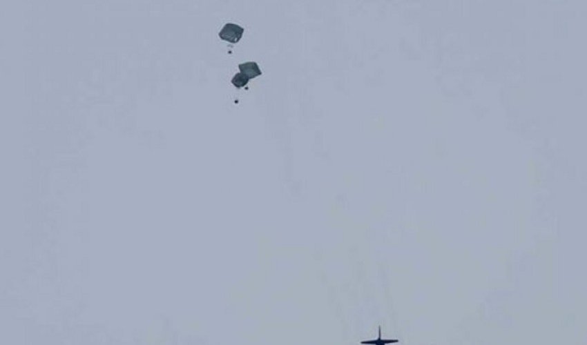 US airdrops new batch of humanitarian aid to Gaza US airdrops new batch of humanitarian aid to Gaza