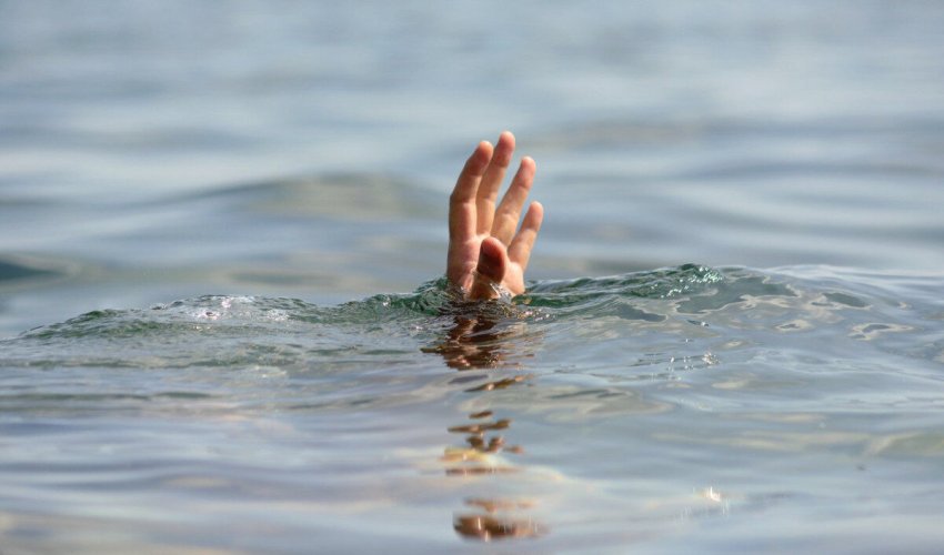 Kürdə batan ata və qızın axtarışları davam edir Kürdə batan ata və qızın axtarışları davam edir