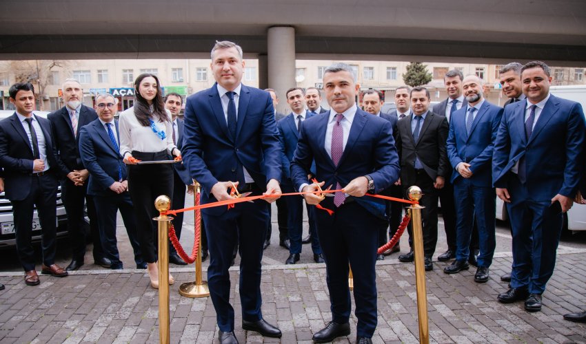 Bank Respublika yenilənmiş “Memar Əcəmi” filialını yeni ünvanda açdı