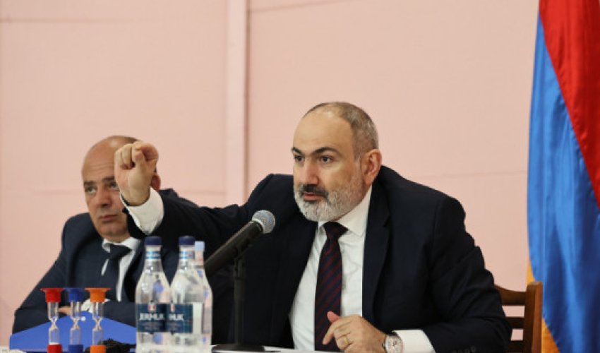 Yaxşı ki, Azərbaycan 50 metr uzaqdadır deməliyik - Paşinyan Yaxşı ki, Azərbaycan 50 metr uzaqdadır deməliyik - Paşinyan