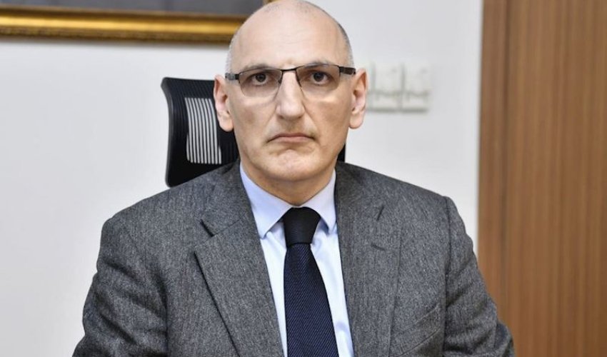Ermənistanla sülh bağlamaq üçün şans yaranıb - Elçin Əmirbəyov Ermənistanla sülh bağlamaq üçün şans yaranıb - Elçin Əmirbəyov