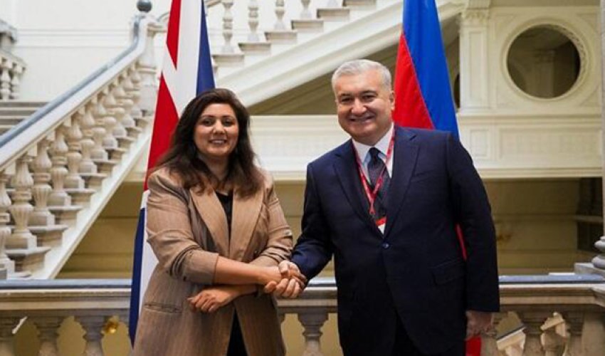 Elin Süleymanov britaniyalı nazirlə görüşüb