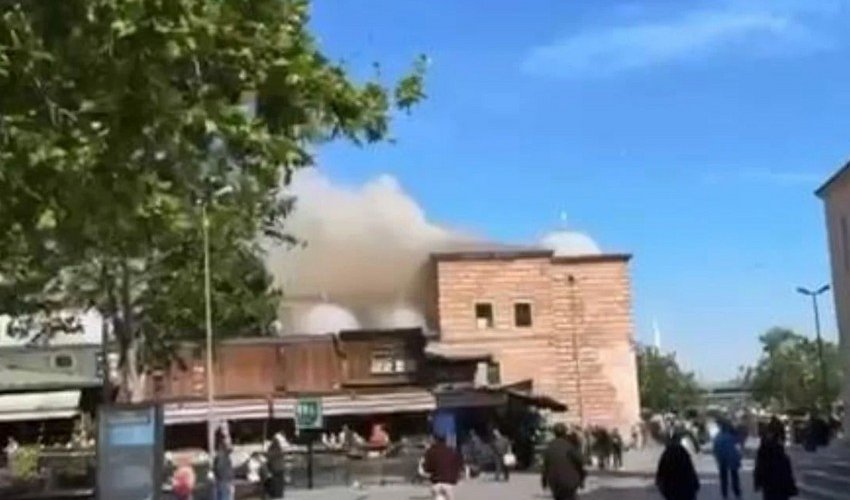 Fire at Istanbul's Egyptian Bazaar Fire at Istanbul's Egyptian Bazaar