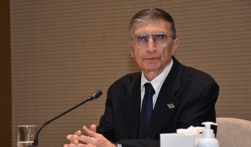 Nobel mükafatı laureatı Azərbaycana gələcək Nobel mükafatı laureatı Azərbaycana gələcək